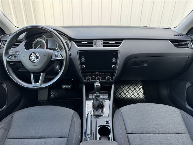 Škoda Octavia 1,5 TSI STYLE DPH 1maj původČR - fotka 26 z 50