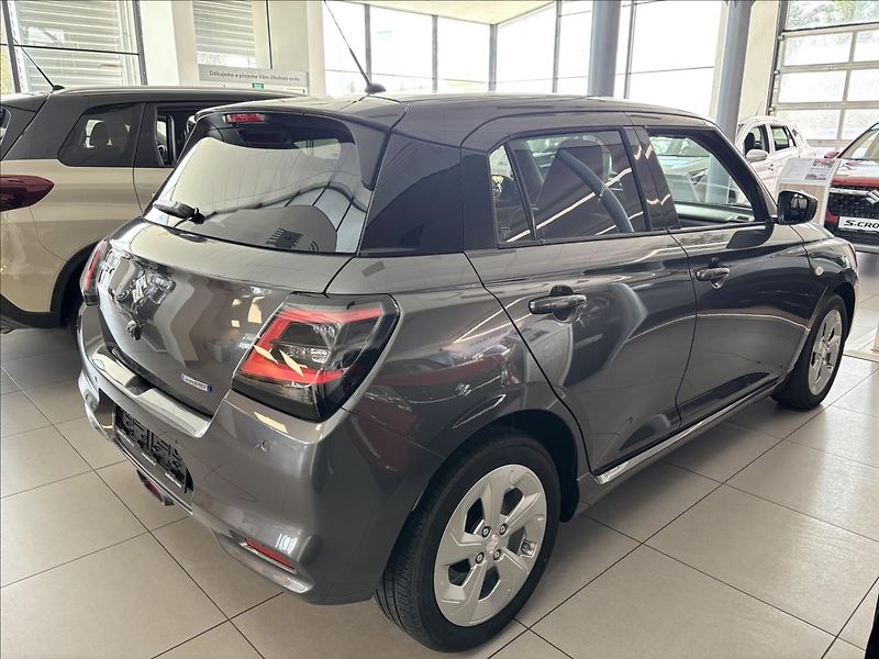 Suzuki Swift (2026) 1,2   PREMIUM HYBRID CVT - fotka 3 z 14