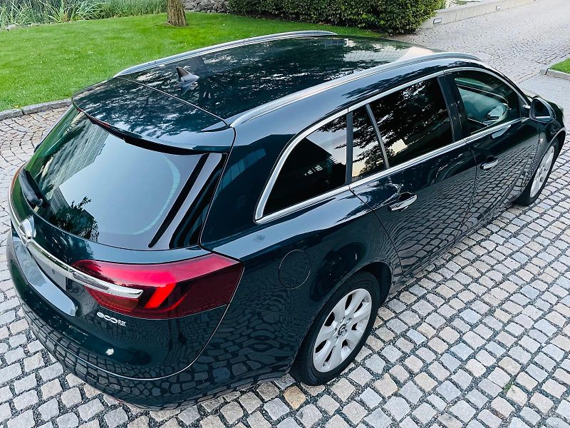 Opel Insignia 2.0CDTi MANUÁL KAMERA SERVISKA - fotka 11 z 46