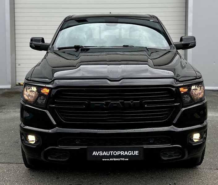 Dodge RAM (2021) 5.7 V8 HEMI LONG STAR ETORQUE - fotka 2 z 27