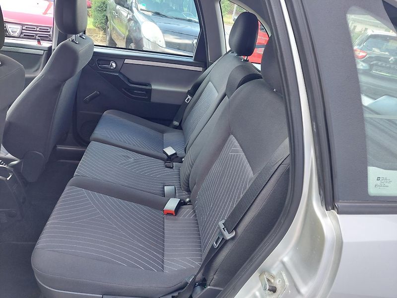 Opel Meriva (2006) 1.6i-16v automat - fotka 20 z 32