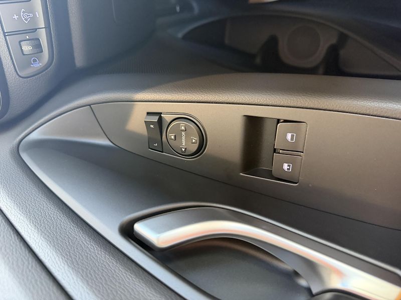 Hyundai i30 (2025) 1.0T-GDi 74kW Comfort AT - fotka 10 z 14