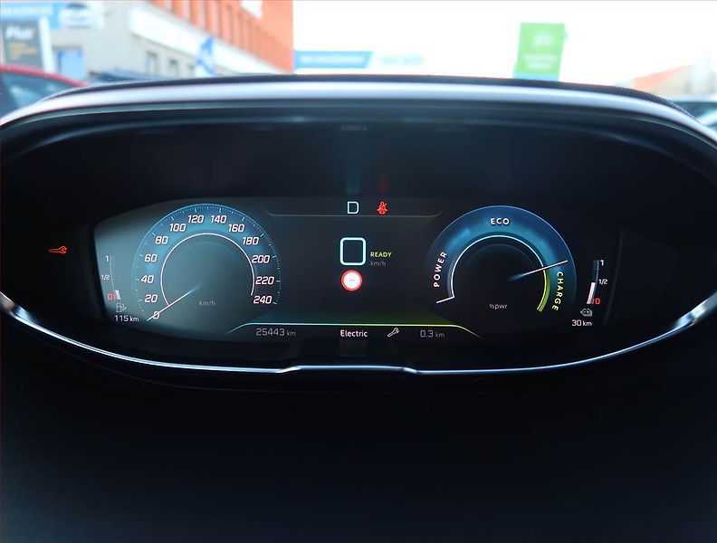 Peugeot 3008 (2021) GT Pack e-Hybrid 300 - fotka 11 z 23