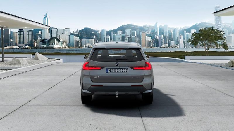 BMW X1 sDrive18d - fotka 6 z 14