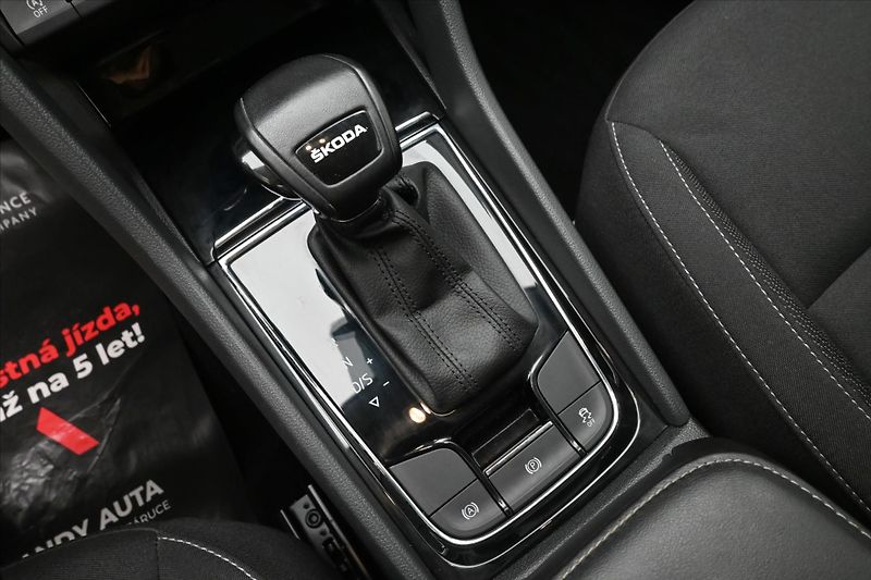 Škoda Karoq 2,0 TDI 85kW DSG Business Záru - fotka 22 z 31