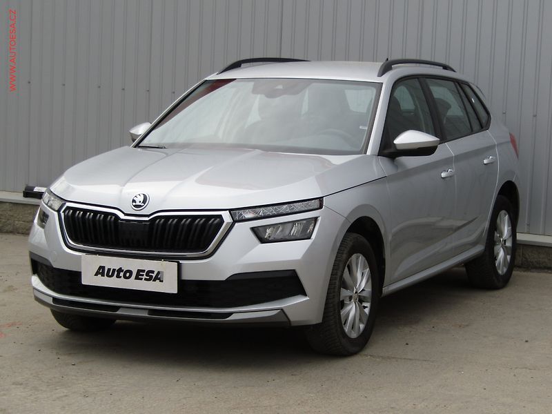 Škoda Kamiq (2021) 1.0 TSi, Business, DSG, LED - fotka 3 z 20