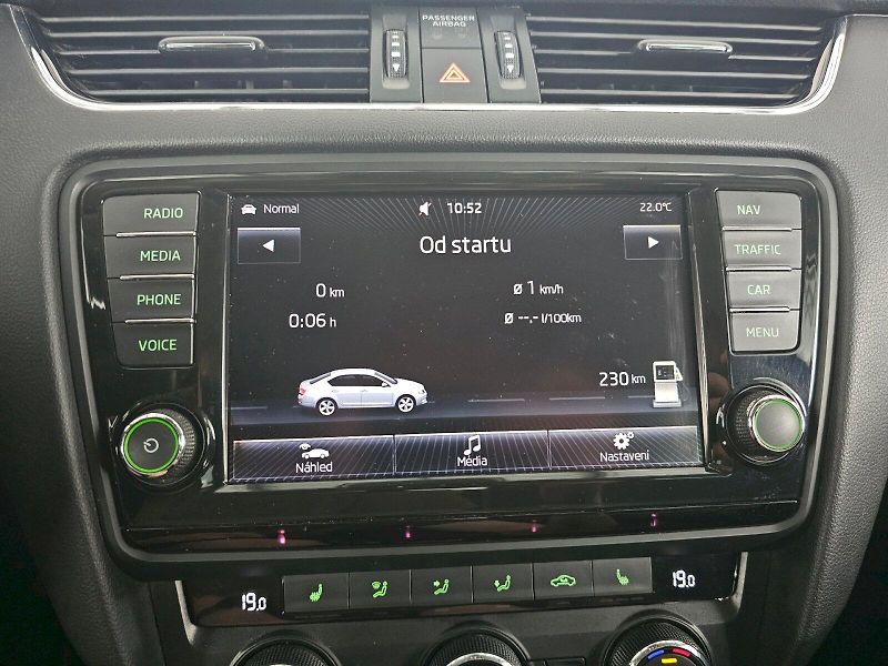 Škoda Octavia (2015) 2.0TDi 110kW DSG ELEGANCE PLUS - fotka 15 z 31