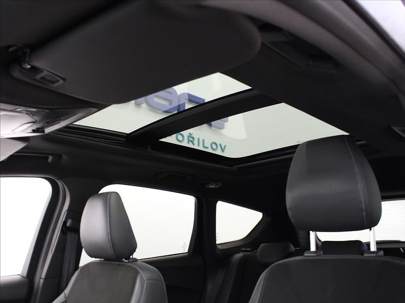 Ford Kuga 2,0 EBlue 132kW AT AWD ST-Line - fotka 25 z 26