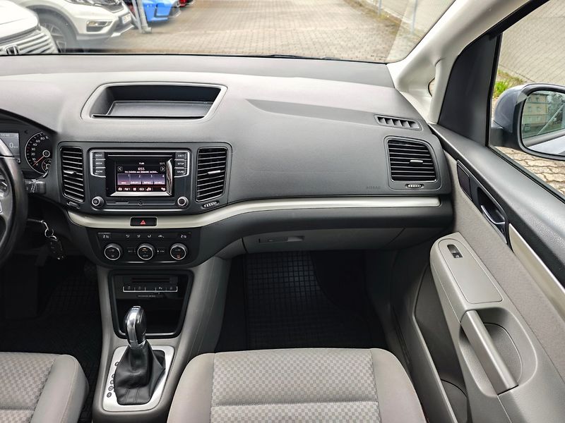 Seat Alhambra (2017) 2.0 TDi Reference DSG Tempomat - fotka 17 z 41