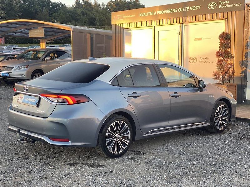 Toyota Corolla 1.8HSD, ČR, StyleTech, záruka - fotka 7 z 16