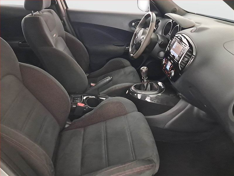 Nissan Juke (2013) 1.6 DIG-T, Serv.kniha, Navi - fotka 9 z 19