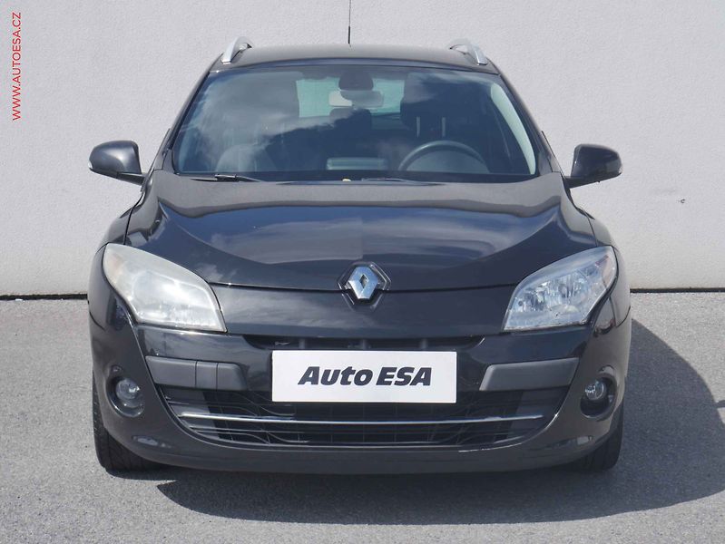 Renault Mégane (2010) 1.6i, AC, tempo, navi - fotka 2 z 20