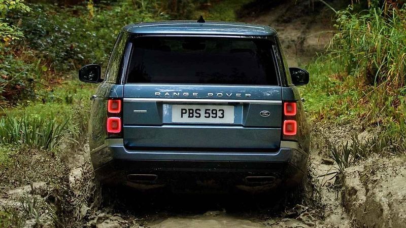 Range Rover.