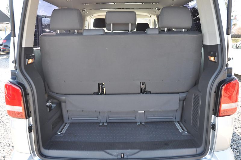 Volkswagen Multivan 2.0TDi 103kW Comfort - fotka 9 z 18