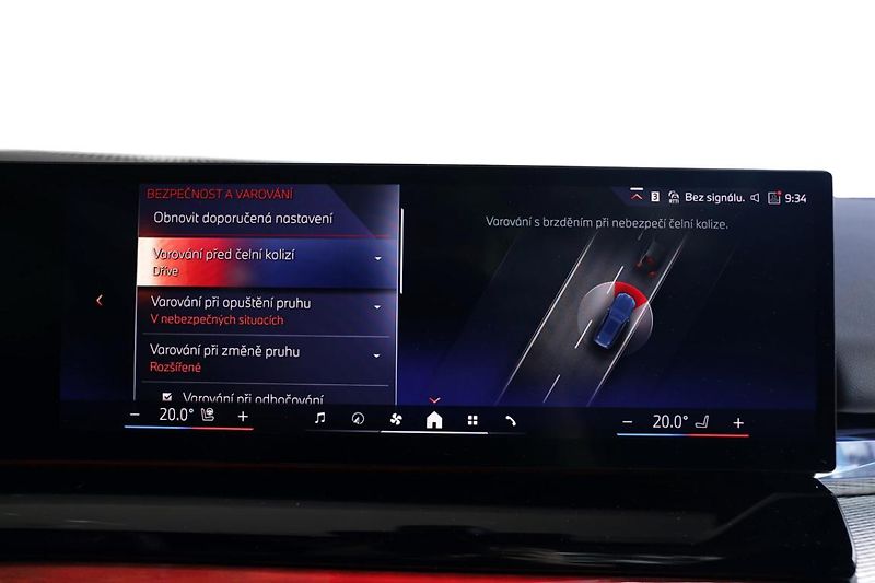 BMW Řada 5 550e xDrive Touring - fotka 12 z 32