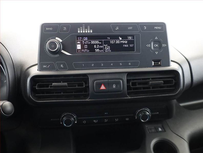 Toyota ProAce City (2020) Maxi 1.5 D-4D, ČR, DPH - fotka 10 z 19