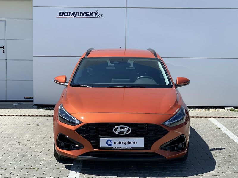 Hyundai i30 WG FAMILY 1.5 T-GDi 103kW DCT - fotka 8 z 29