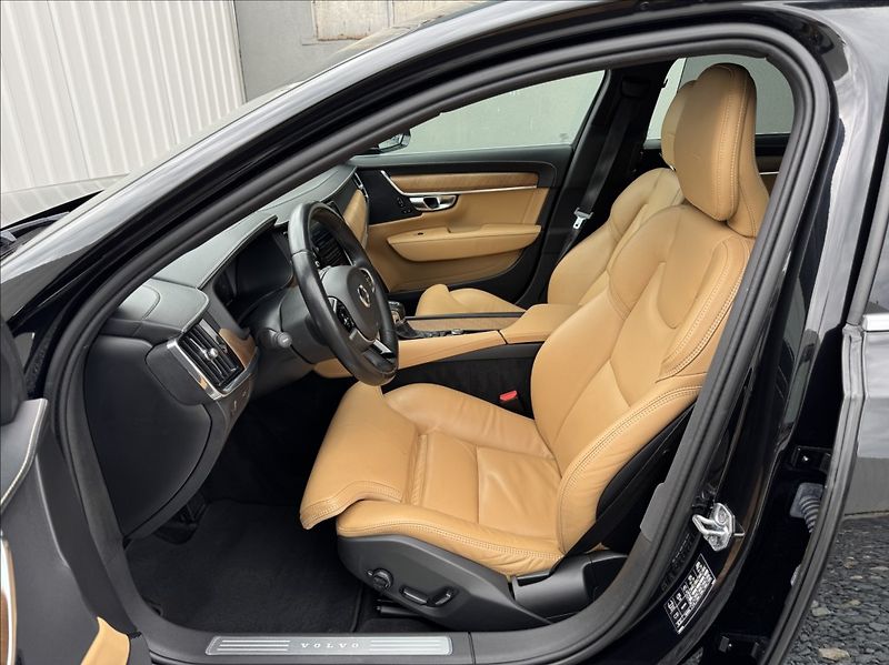 Volvo S90 2,0 D5 AWD INSCRIPTION DPH ČR - fotka 22 z 50