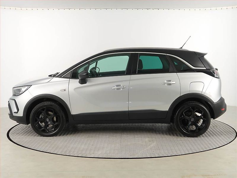 Opel Crossland X (2023) 1.2 Turbo, Automat, Serv.kniha - fotka 3 z 18