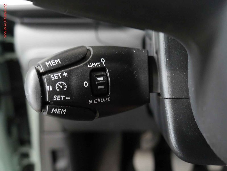 Citroën C3 (2017) 1.2PT, ČR, AC, temp - fotka 14 z 17