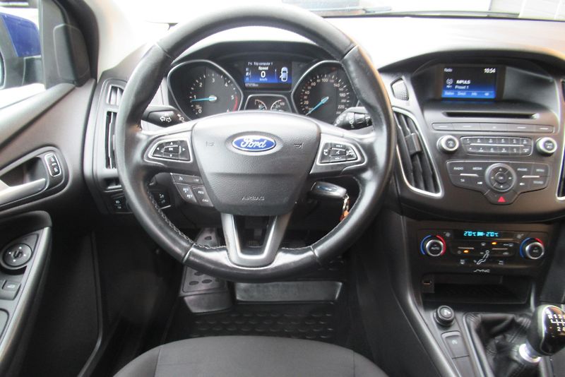 Ford Focus 1.6 TDCi AUT. KLIMA - fotka 10 z 19