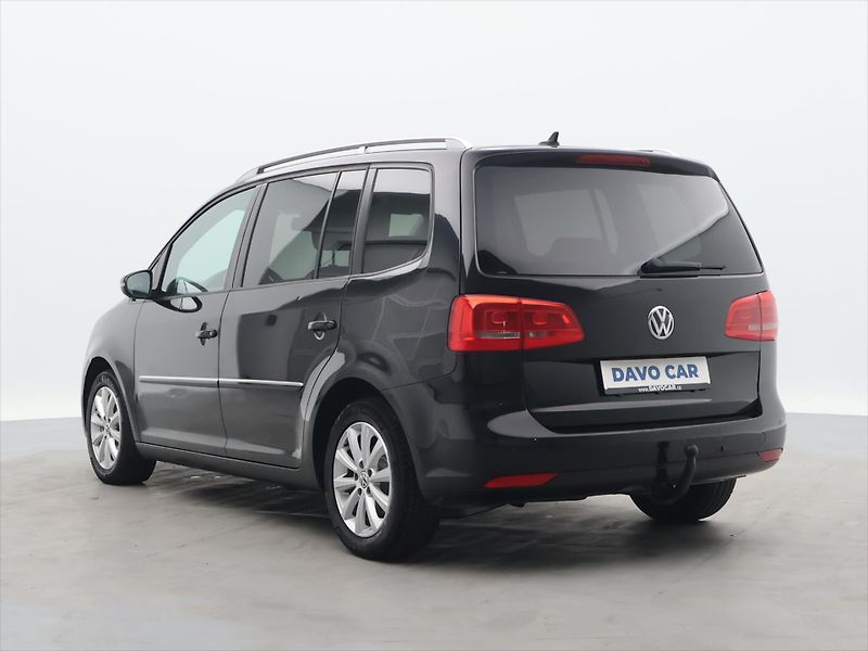Volkswagen Touran 2,0 TDI 103kW Highline Tažné - fotka 5 z 27