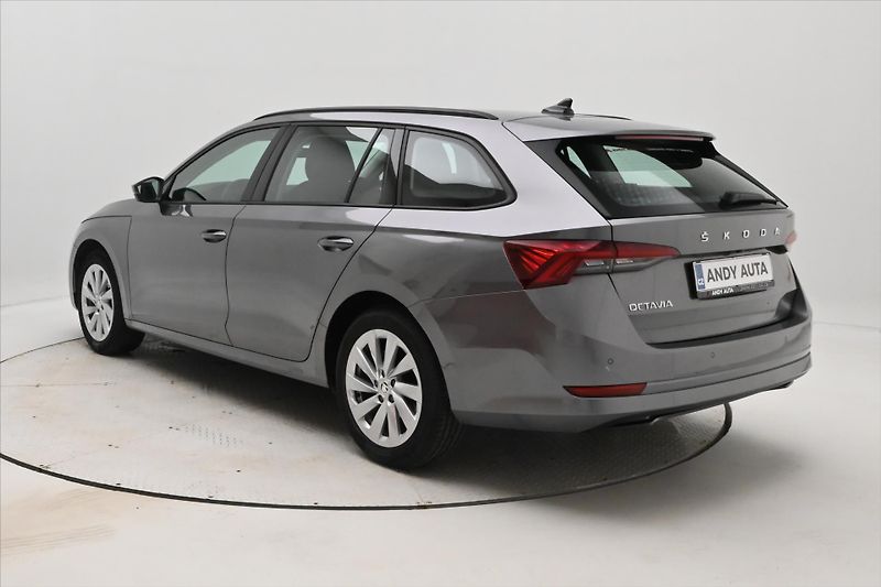 Škoda Octavia 2,0 TDI 110 KW DSG EL.KUFR Zár - fotka 7 z 31