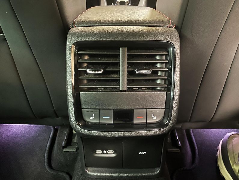 Škoda Octavia RS, 147 kW, DSG,HEAD-UP,CANTON - fotka 14 z 39