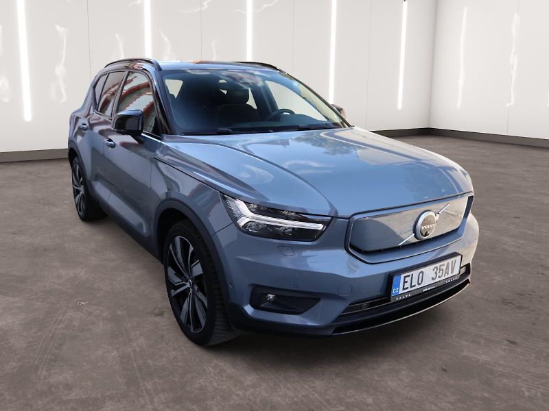 Volvo XC40 (2021) Recharge Pro, Twin motor (AWD) - fotka 5 z 25