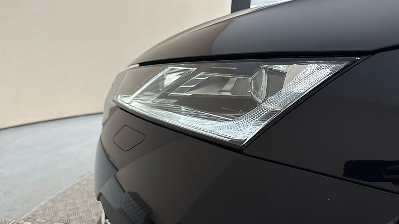 Škoda Octavia 2.0 TDI DSG 4x4 Style Combi - fotka 18 z 31