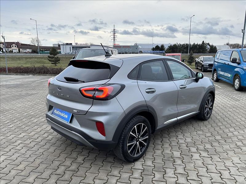 Ford Puma 1,0 EcoBoost Mhev Titanium - fotka 5 z 35