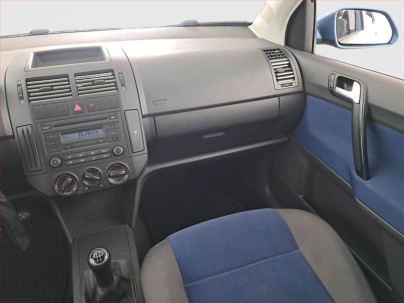 Volkswagen Polo (2008) 1.2, za skvělou cenu - fotka 8 z 14