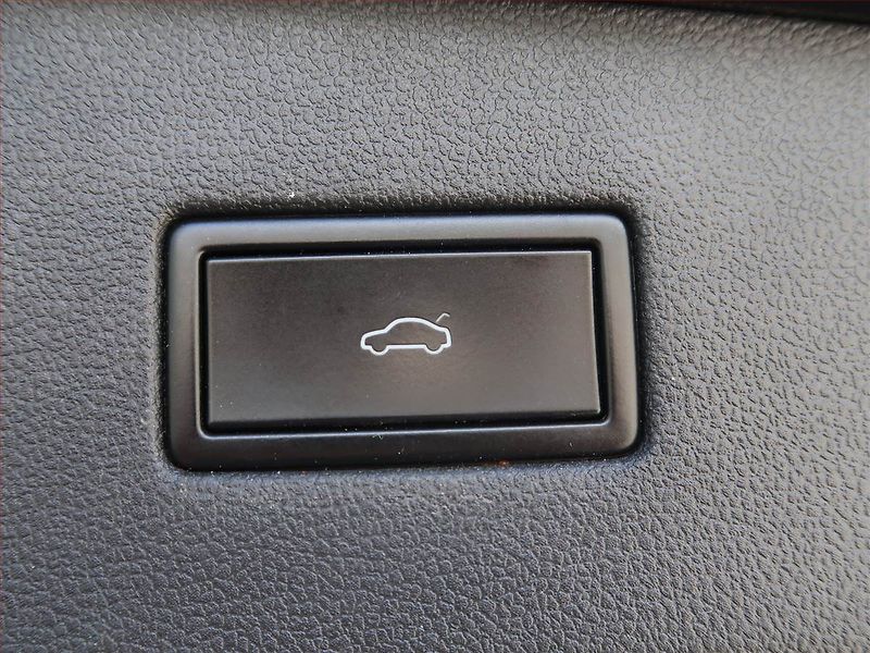 Volkswagen Tiguan Allspace (2018) Comfortline 2.0 TDI, Automat - fotka 19 z 19