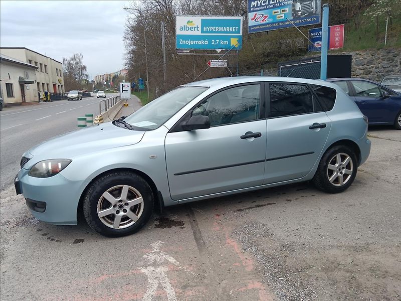 Mazda 3 1,4 i Sport CE - fotka 5 z 20