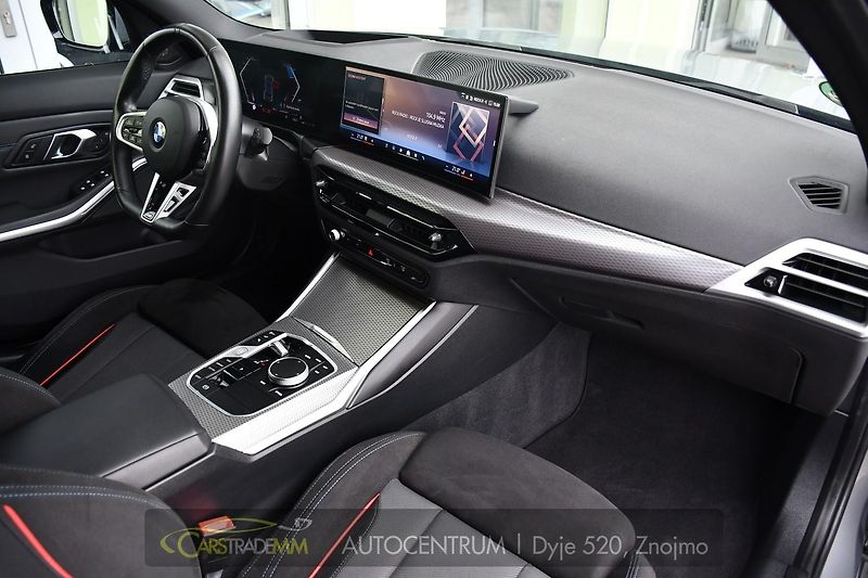 BMW Řada 3 320D xDrive M-SPORT ČR 1.M - fotka 15 z 60