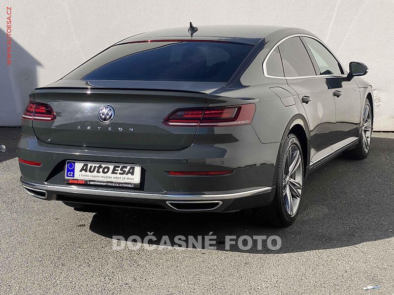 Volkswagen Arteon (2020) 2.0TSi, R-Line, DSG - fotka 4 z 20
