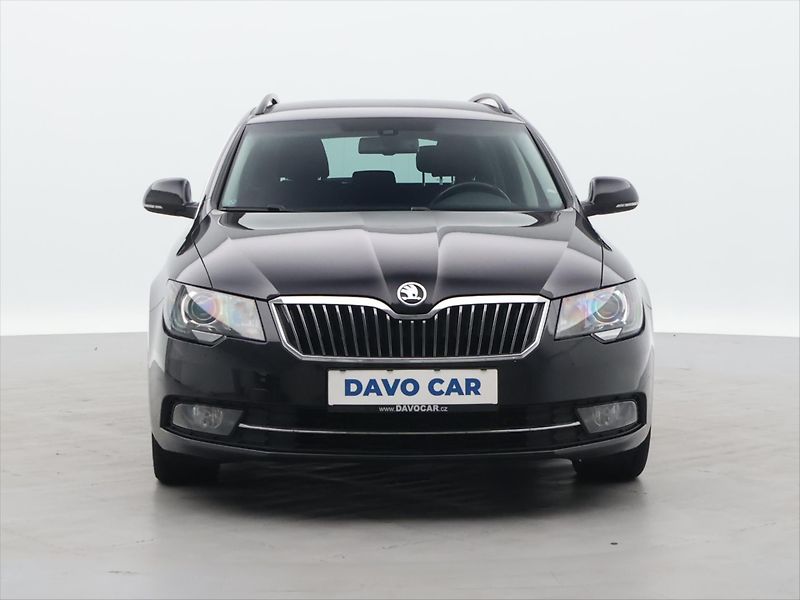 Škoda Superb 2,0 TDI 125kW Ambition DSG - fotka 2 z 39