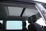 Volkswagen Sharan 2.0 TDI / DSG / TOP-VÝBAVA - náhled 35