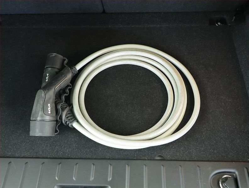 BMW i3 (2022) 120Ah BEV, SoH 98% - fotka 18 z 18