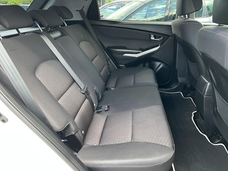 SsangYong Korando 2.0e-XGi NAVI KAMERA KLIMA - fotka 33 z 45