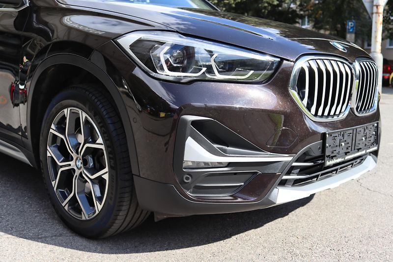 BMW X1 XDRIVE 25i F48 170kW - fotka 6 z 50