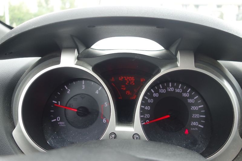Nissan Juke 1,5DCi NAJ.127000 km !!! - fotka 30 z 34