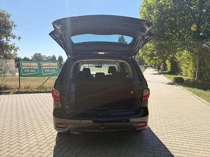 Mazda 5 2.0 GTA 7 míst - fotka 21 z 30