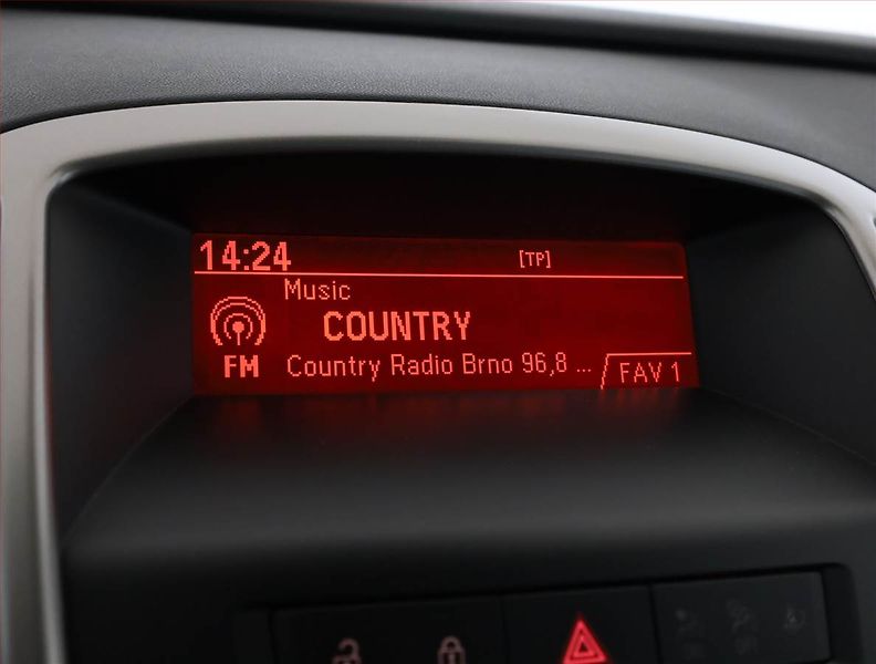 Opel Astra (2012) 1.7 CDTI, Serv.kniha, nová STK - fotka 13 z 15
