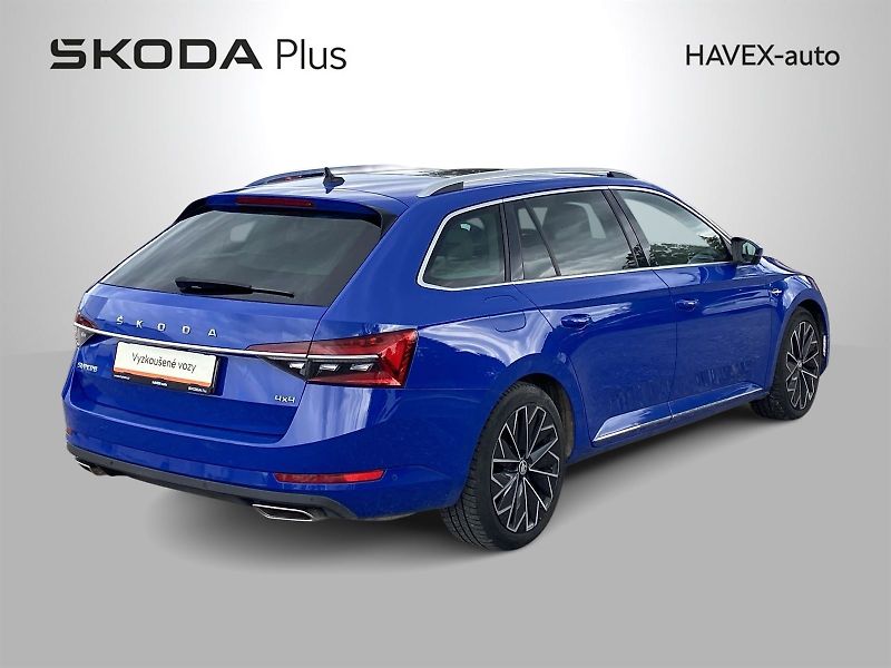 Škoda Superb (2022) Combi 2,0 TSI 4x4 DSG L&K - fotka 2 z 45