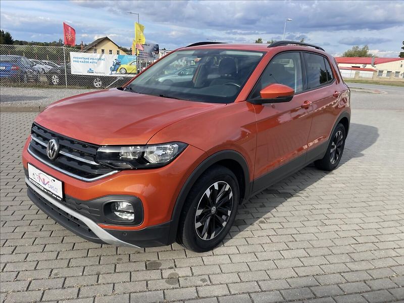 Volkswagen T-Cross 1,0 TSi 70kw Radar Klima odp. - fotka 8 z 13