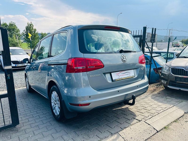 Volkswagen Sharan (2011) 2.0TDi NAVI, PO SERVISU - fotka 3 z 12