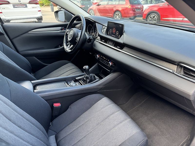 Mazda 6 (2019) 2.0i G-165 LED ACC Navi Blis - fotka 15 z 49