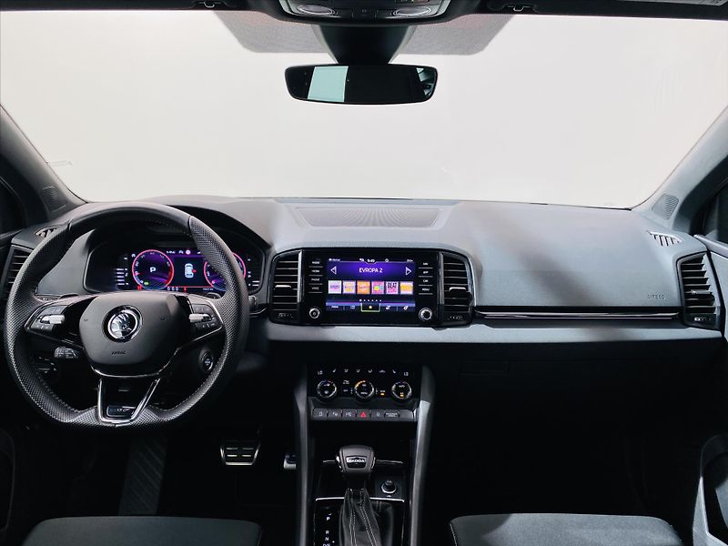 Škoda Karoq 1,5 TSI 110kW DSG SportLine - fotka 9 z 23