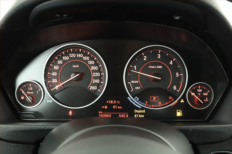 BMW Řada 4 (2017) 420d xDrive, 4X4, Automat - fotka 10 z 20